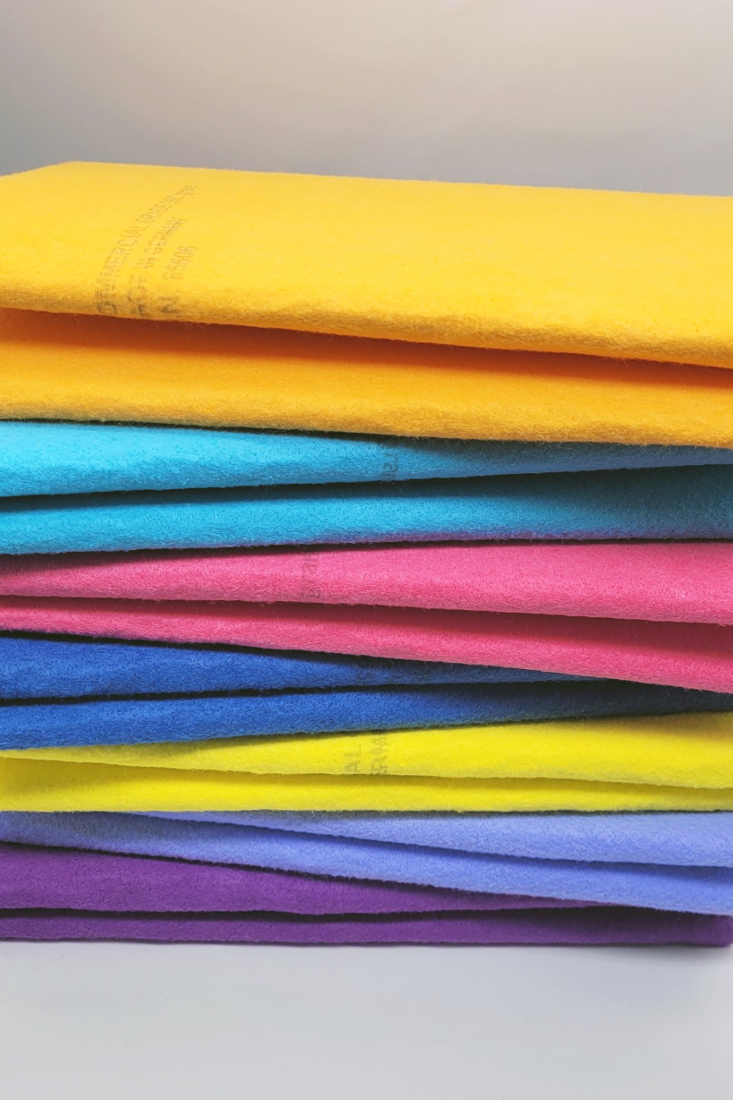 2-PACK - XL Commercial Grade German Super Shammy (YELLOW) - 28" x 20" 260 GSM gallery