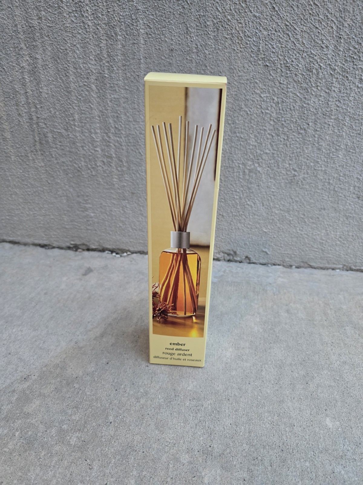 Pier 1 Ember Reed Diffuser Rouge Ardent 8oz Fragrance Oil New In Box Discontinue gallery