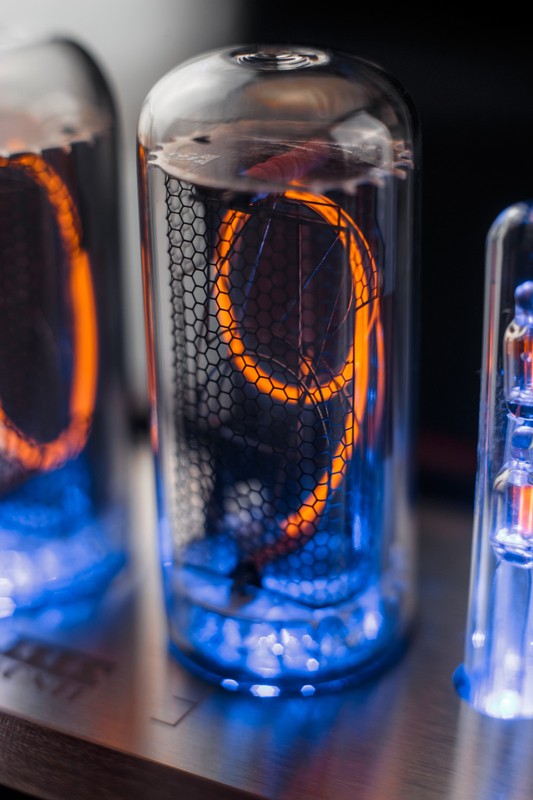 IN-18 NIXIE Tubes Clock Divergence Meter GPS Sync 12/24H FREE Shipping 3-5Days gallery