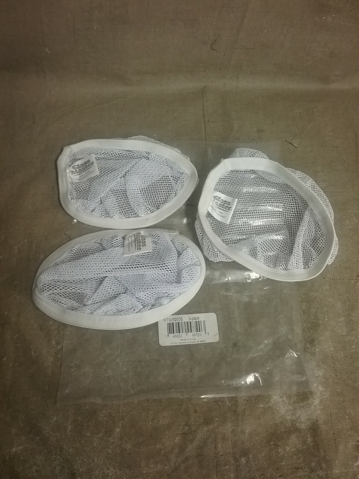 KTD-72003 K-Tool Glass Master Pro White Scrubber Bonnet - 3 Pack gallery