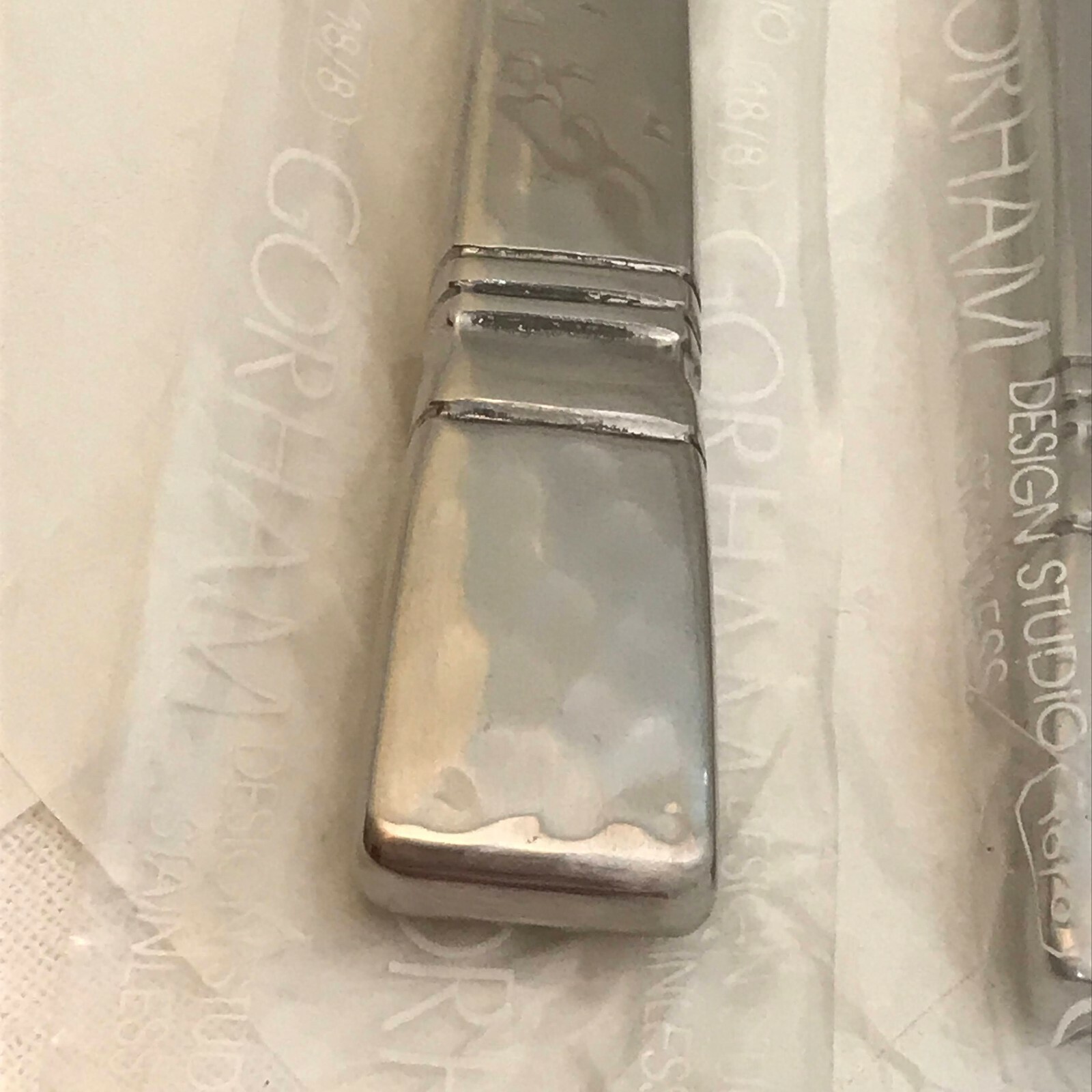 Gorham Baluster Design Studio 18/8 Japan 2 dinner knives - 9 1/8 inches unused gallery