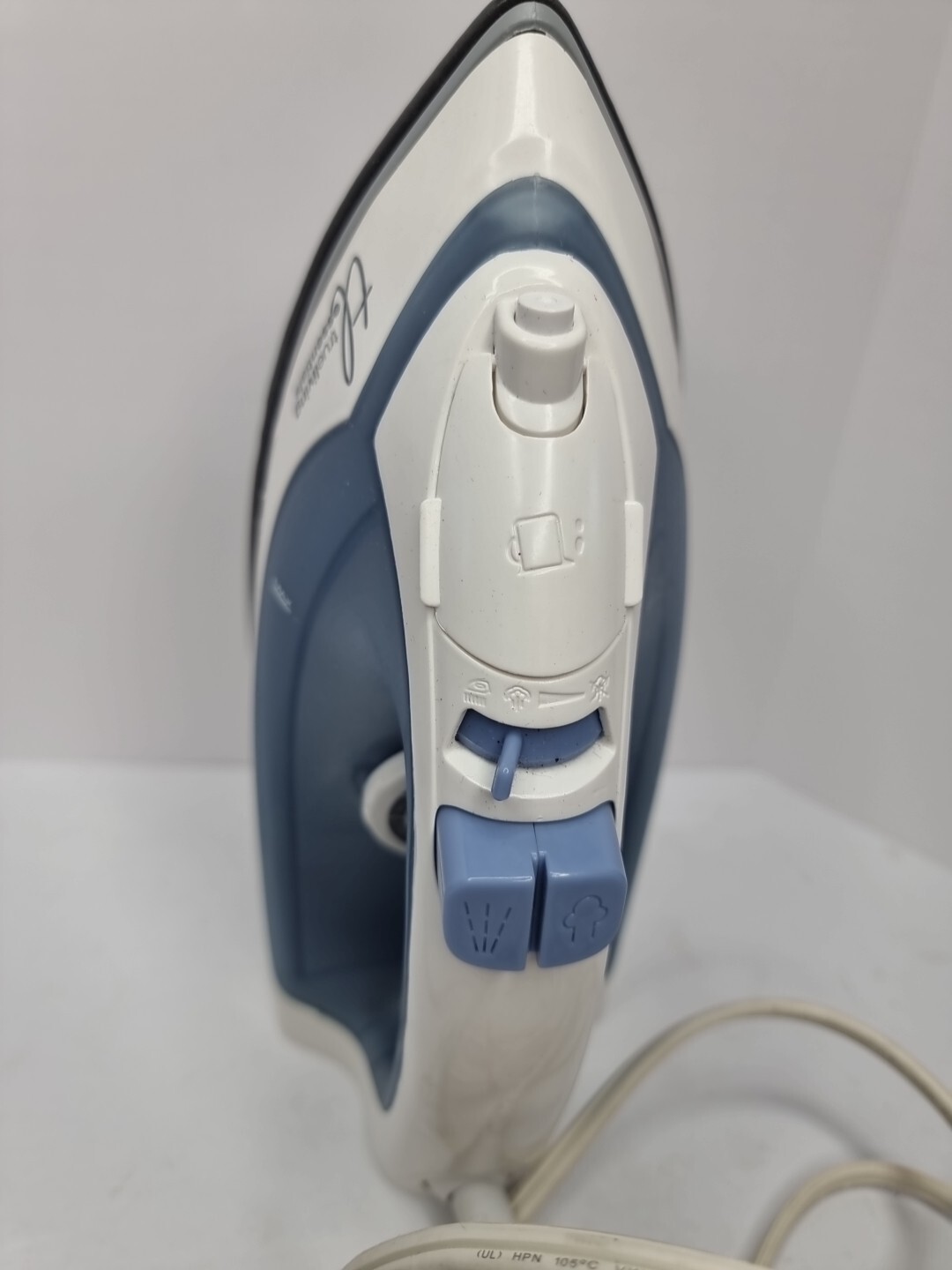 True Living Essentials Steam Iron Model TLE- 1700 / 1200W. Tested Works! gallery