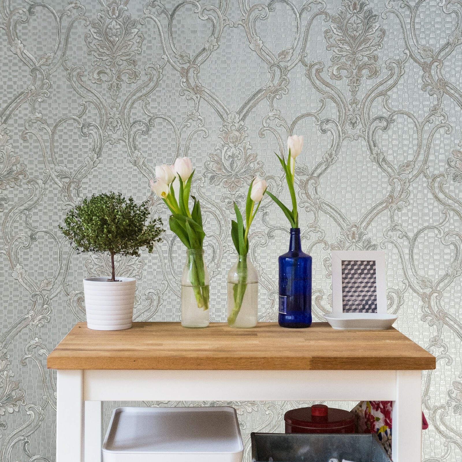 Embossed floral Victorian damask Silver Gray Bronze metallic wallpaper damask 3D gallery