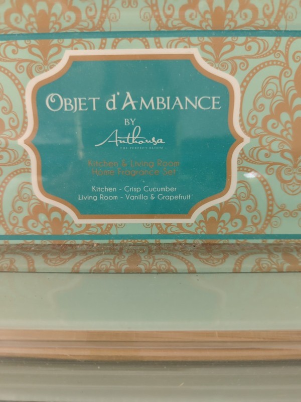 Anthousa Reed Diffuser Set, Crisp Cucumber AND Vanila & Grapefruit, Objet M39 gallery
