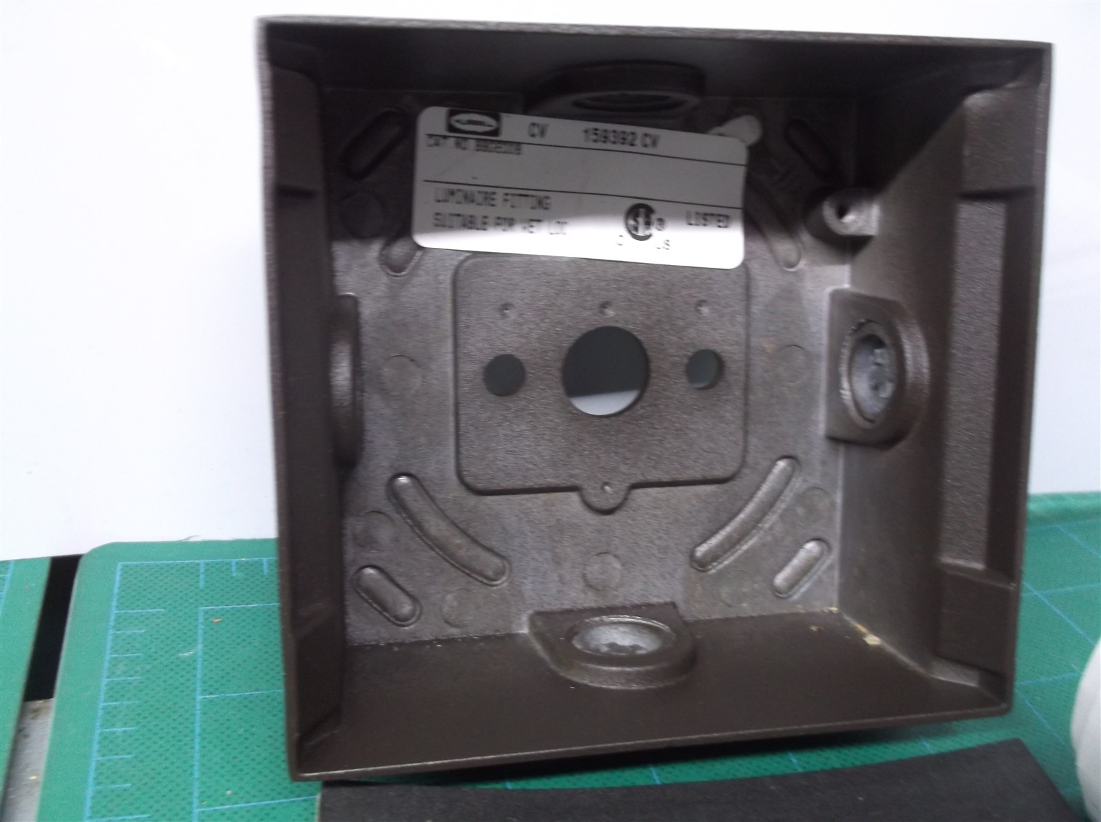 bbgeo Back Box, 3-1/2" L x 4" W x 2" H box complete with 2 gaskets gallery