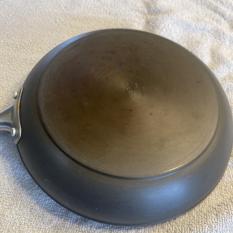 Oxo 10”/26cm Pan 4208 gallery