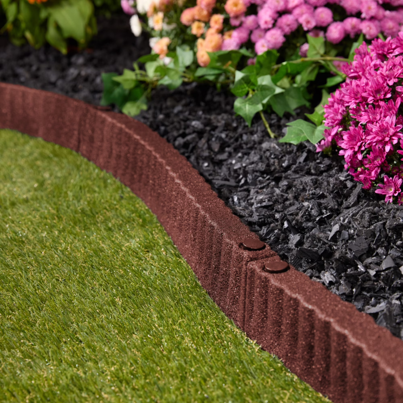 8 Pack Expert Gardener 2' x 3" Red Recycled Rubber Garden Border Edging gallery