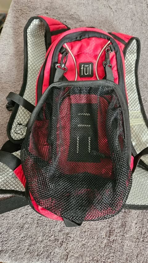 FUL Backpack CamelPak   Pack Travel Red Expandable 2.0 No Bladder 3