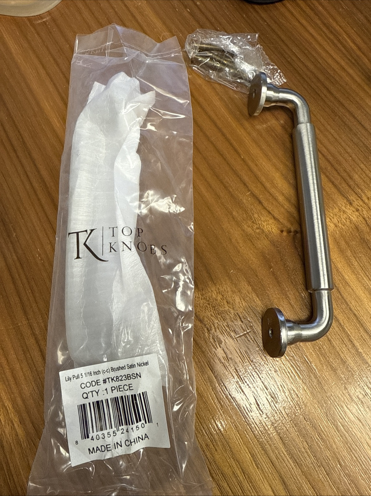Top Knobs TK823BSN Lily Pull 5 1/16 Inch (c-c) - Brushed Satin Nickel gallery