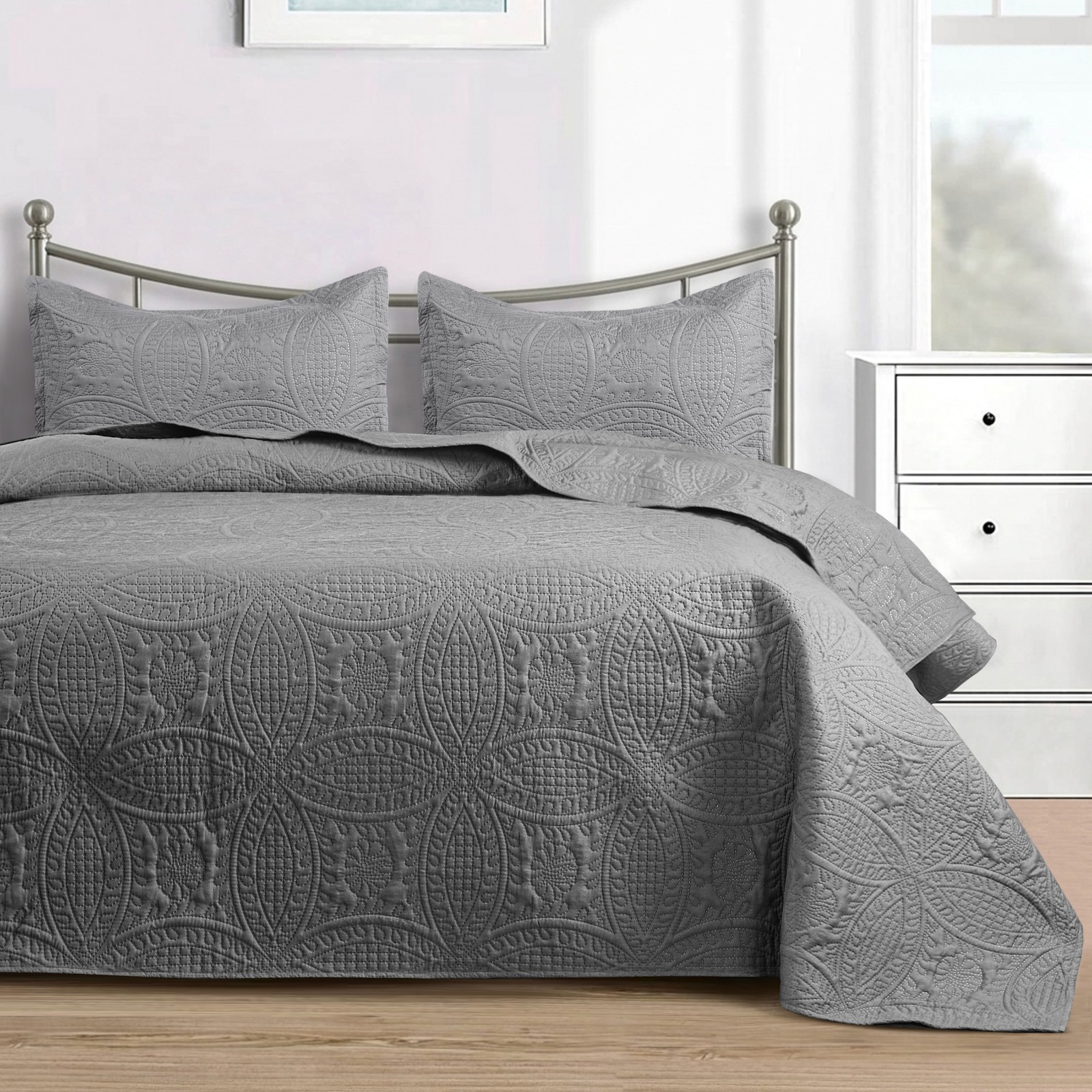 Luxury Cooling Comforter Bedding Set Quilted Coverlet Bedspread Bed Throw King gallery