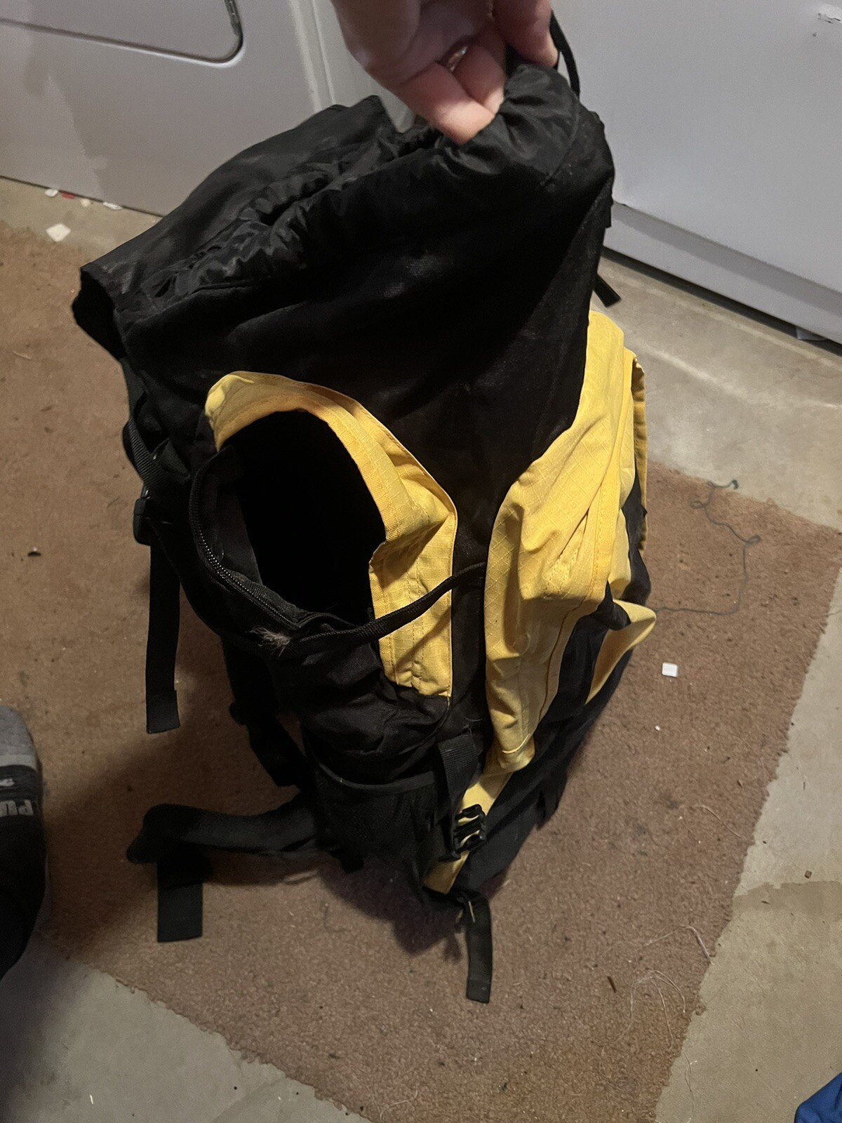 Backpack Coleman Large Hiking Pack Yellow 2