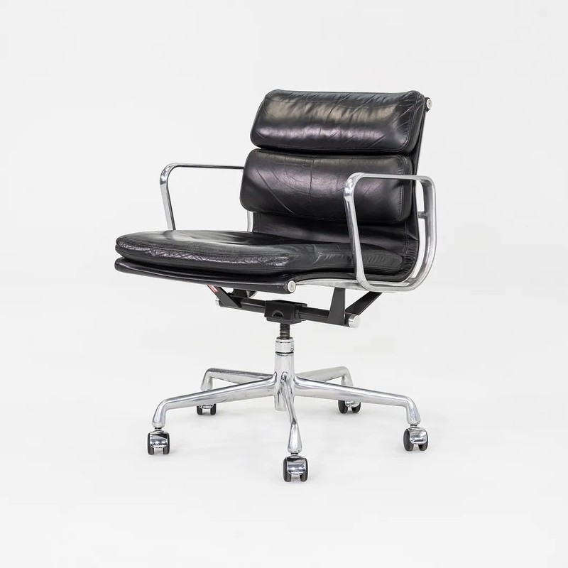 2003 Herman Miller Eames Soft Pad Management Desk Chair Black Leather 6x Avail gallery