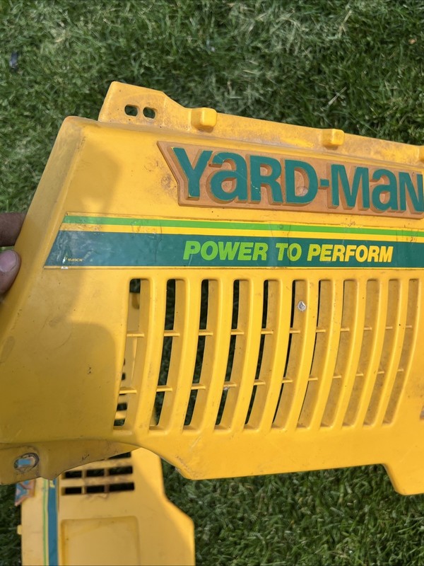 MTD Yard-Man 15hp/42" Plastic Side Panel LEFT 731-1435-LH AND RIGHT gallery