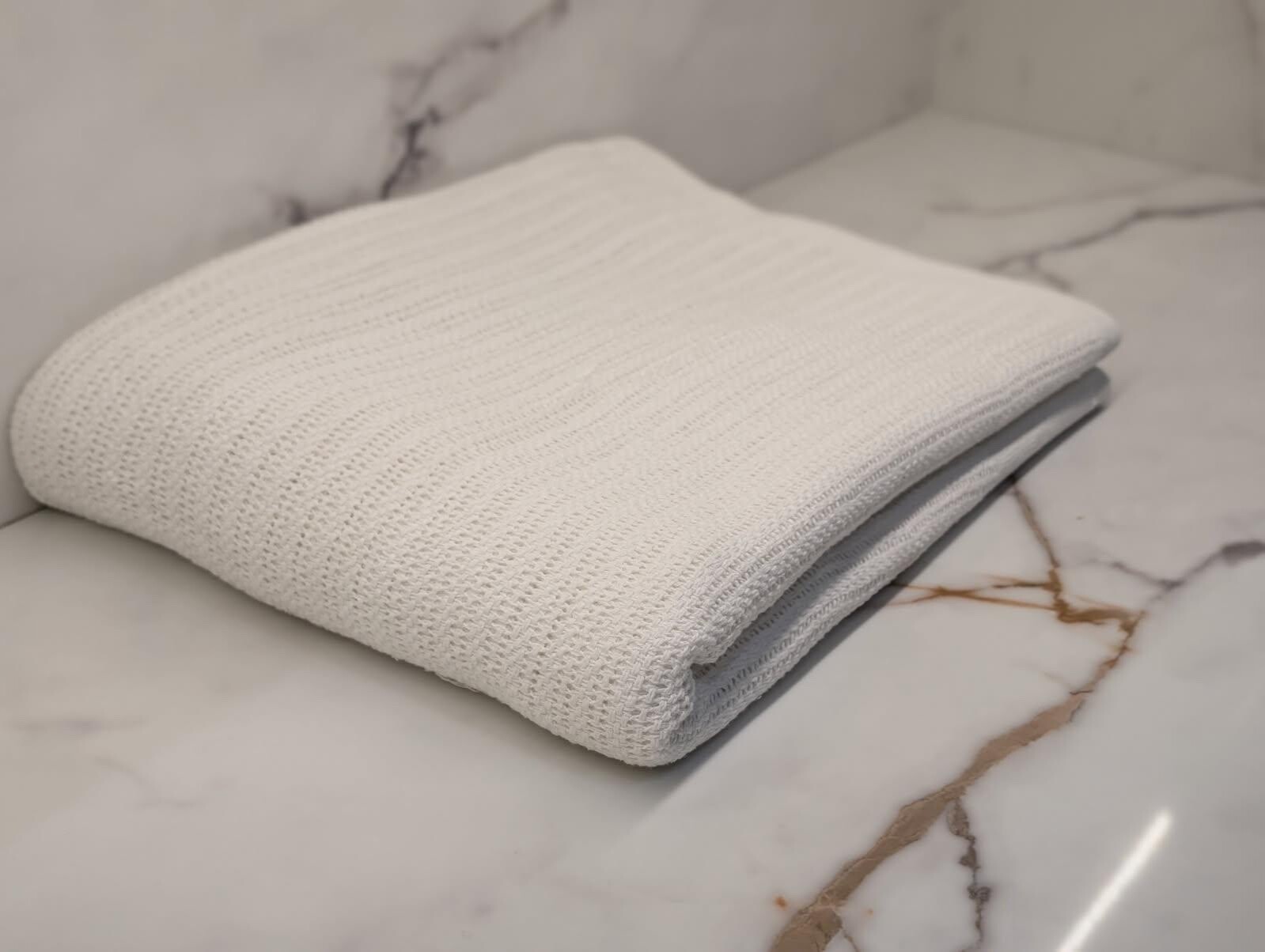 100% Cotton Knit throw Blanket – Soft, Breathable & Lightweight – Cream White gallery