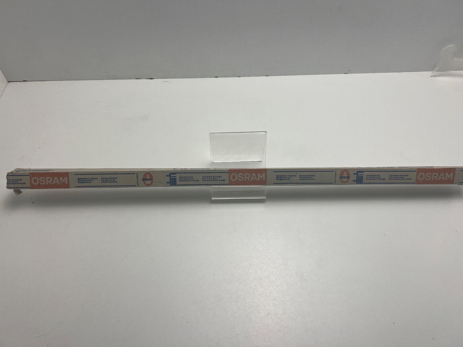 OSRAM, L 16W/25 Weis-Universal-White Florescent Lamp 720 x 26mm Made in Germany gallery