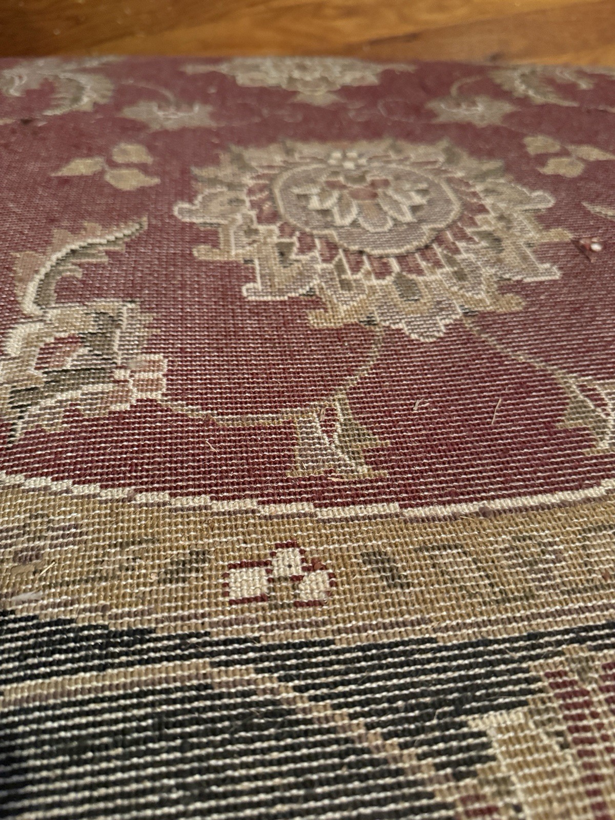 Collection Area Rug 5’ Round, Black Maroon Oriental Traditional gallery