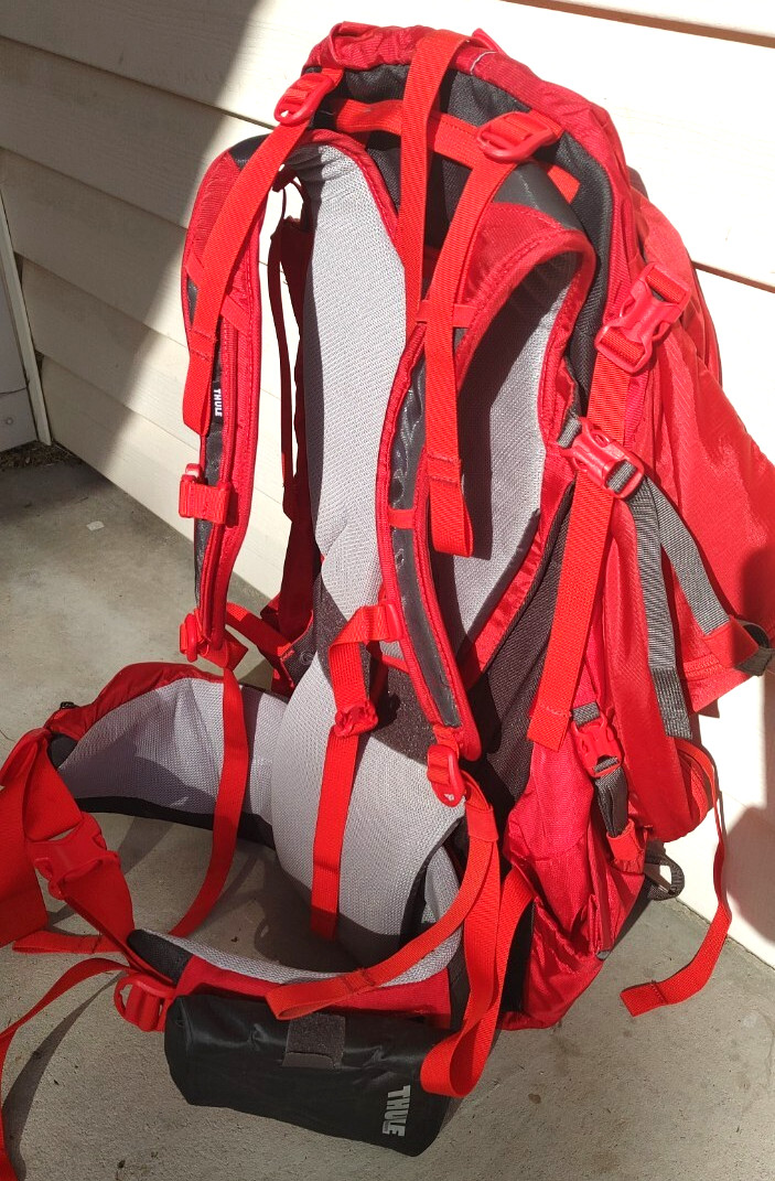 Thule Versant 60 Hiking Backpack Red 4