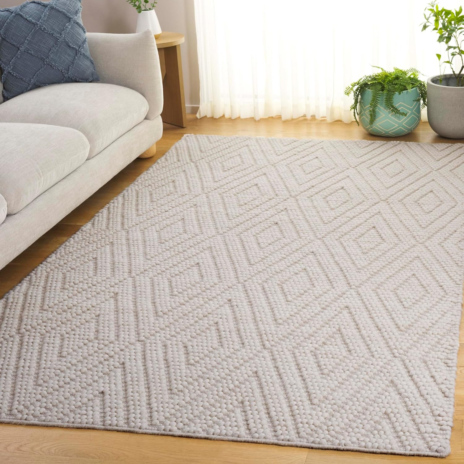 Handmade Wool Area Rug 5' x 8' - Ivory, Perfect for High Traffic Areas gallery