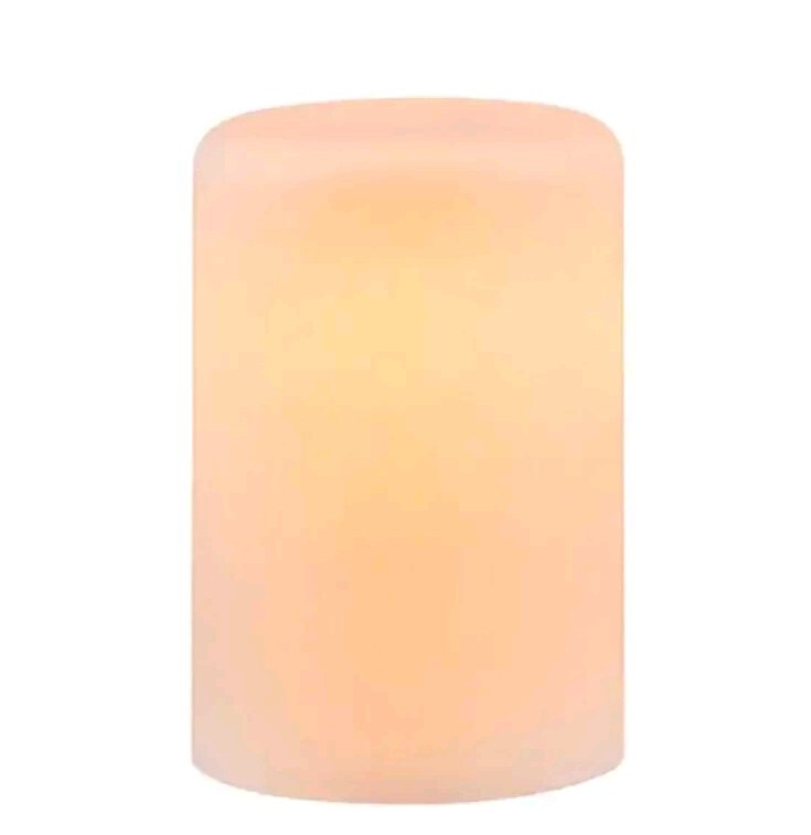 🕯️ ⭐ Hampton Bay Fireglow LED Candle 3"x4.5" White with Remote Control gallery
