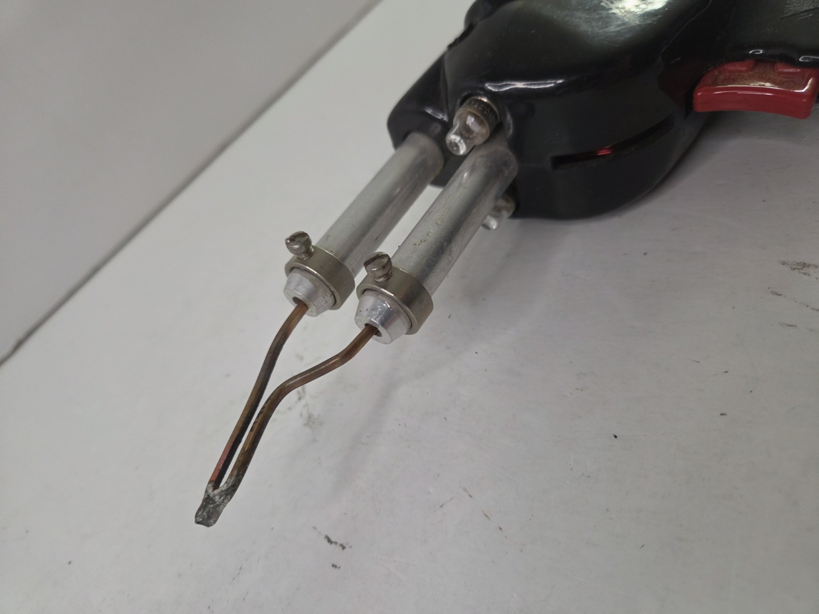 Weller D550 Multi-Purpose Heavy Duty Soldering Gun 120V 200/260Watts 2.5A gallery