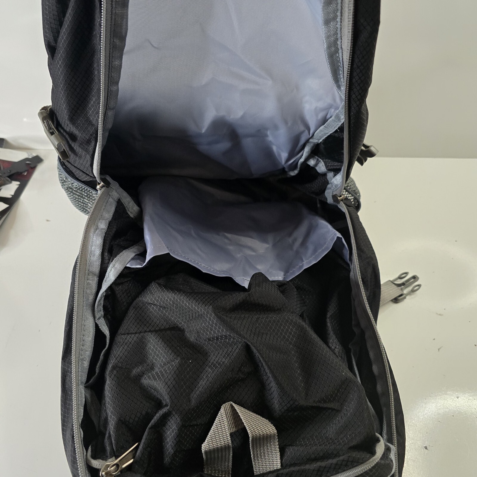 Lite Mount 45 L Hiking Backpack Black / Gray 5
