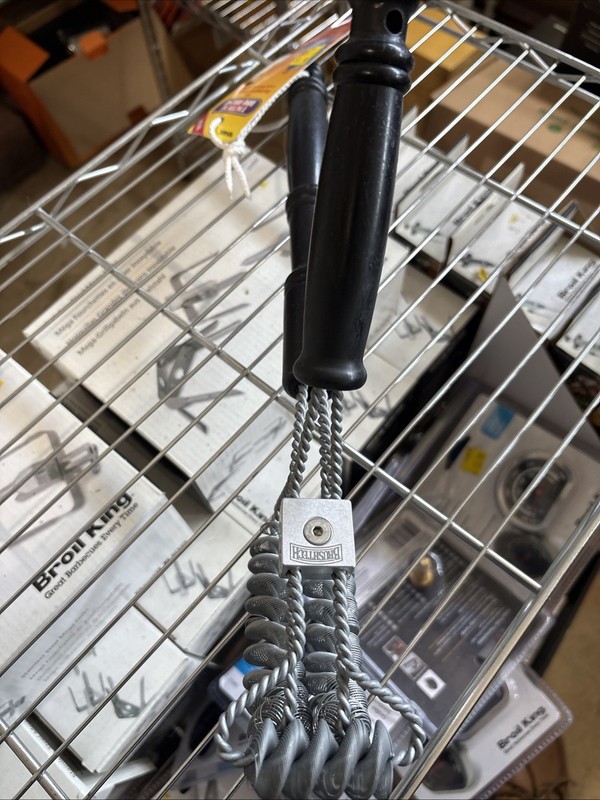 BrushTech Tactical BBQ Brush With Downward Assist Small Diameter Springs B541C gallery