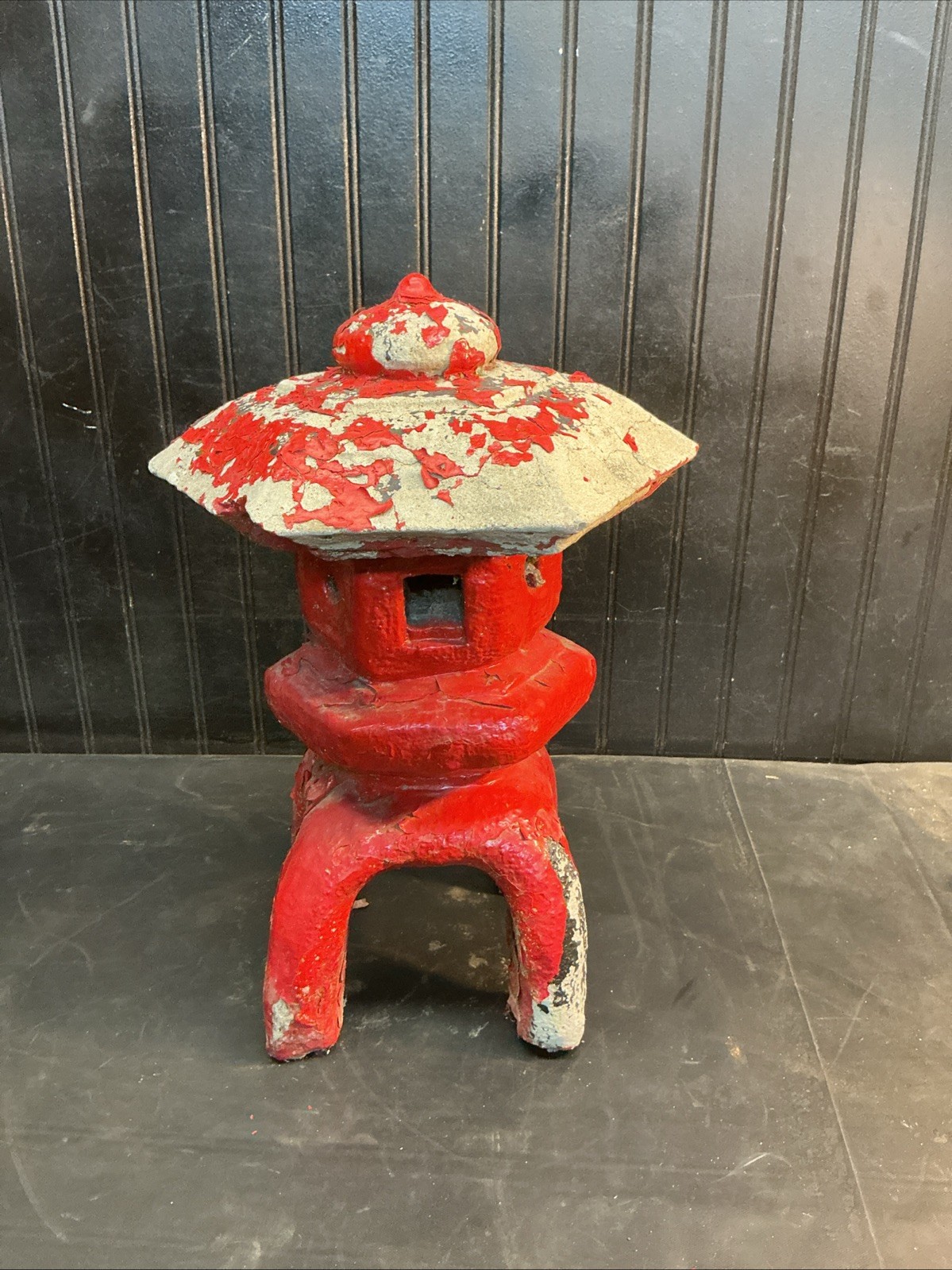 PAGODA ORIENTAL CONCRETE LANTERN JAPANESE GARDEN CEMENT 16”x11”” gallery