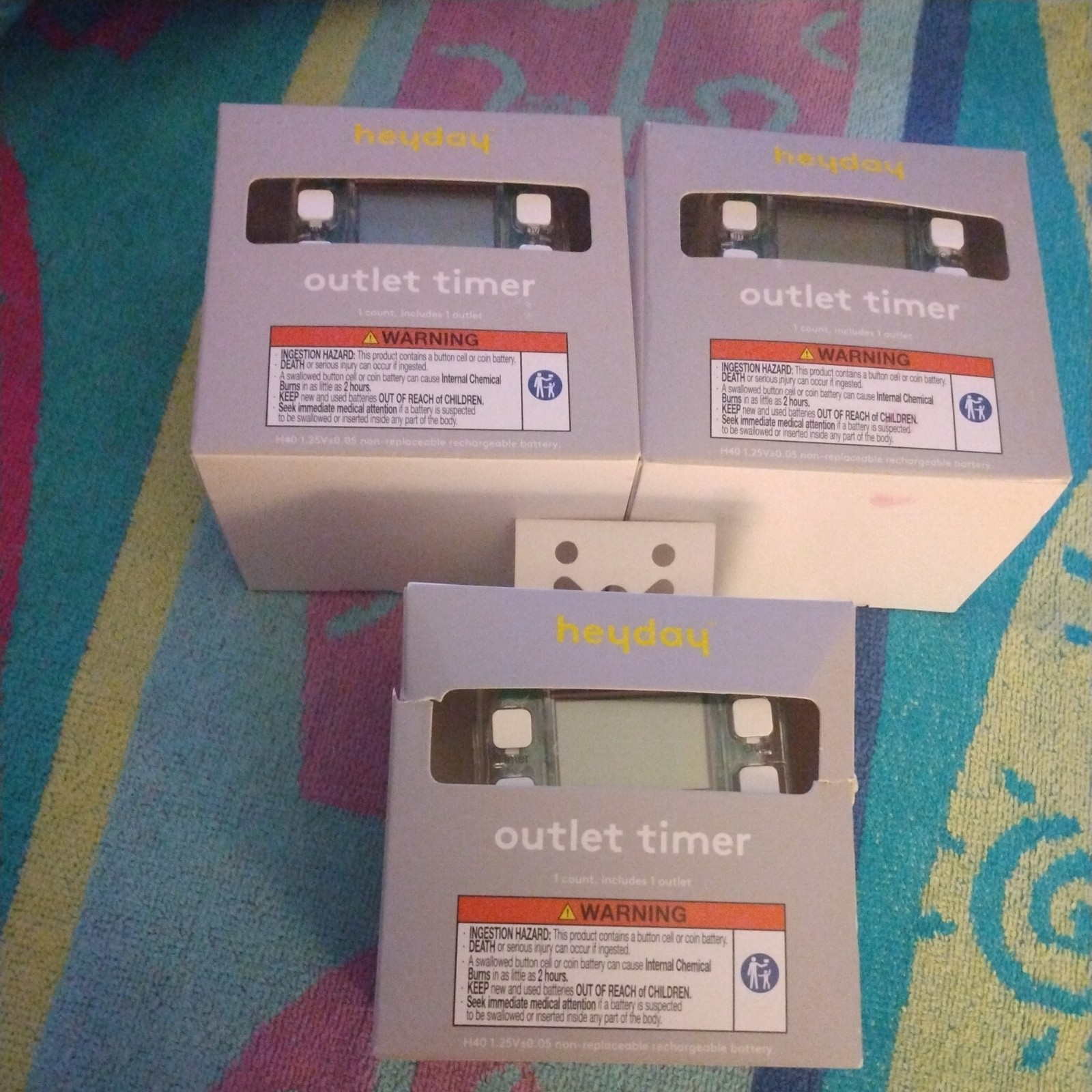 3 Digital Outlet Timer - Intertek, Heyday - Indoor new . Outlet - Digital Screen gallery