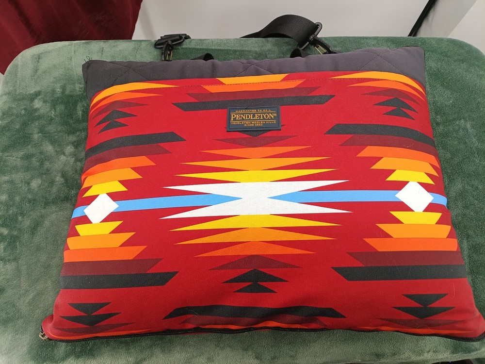 Pendleton Outdoor Packable Blanket Picnic Beach Bag Pocket 60x72 Short Sands