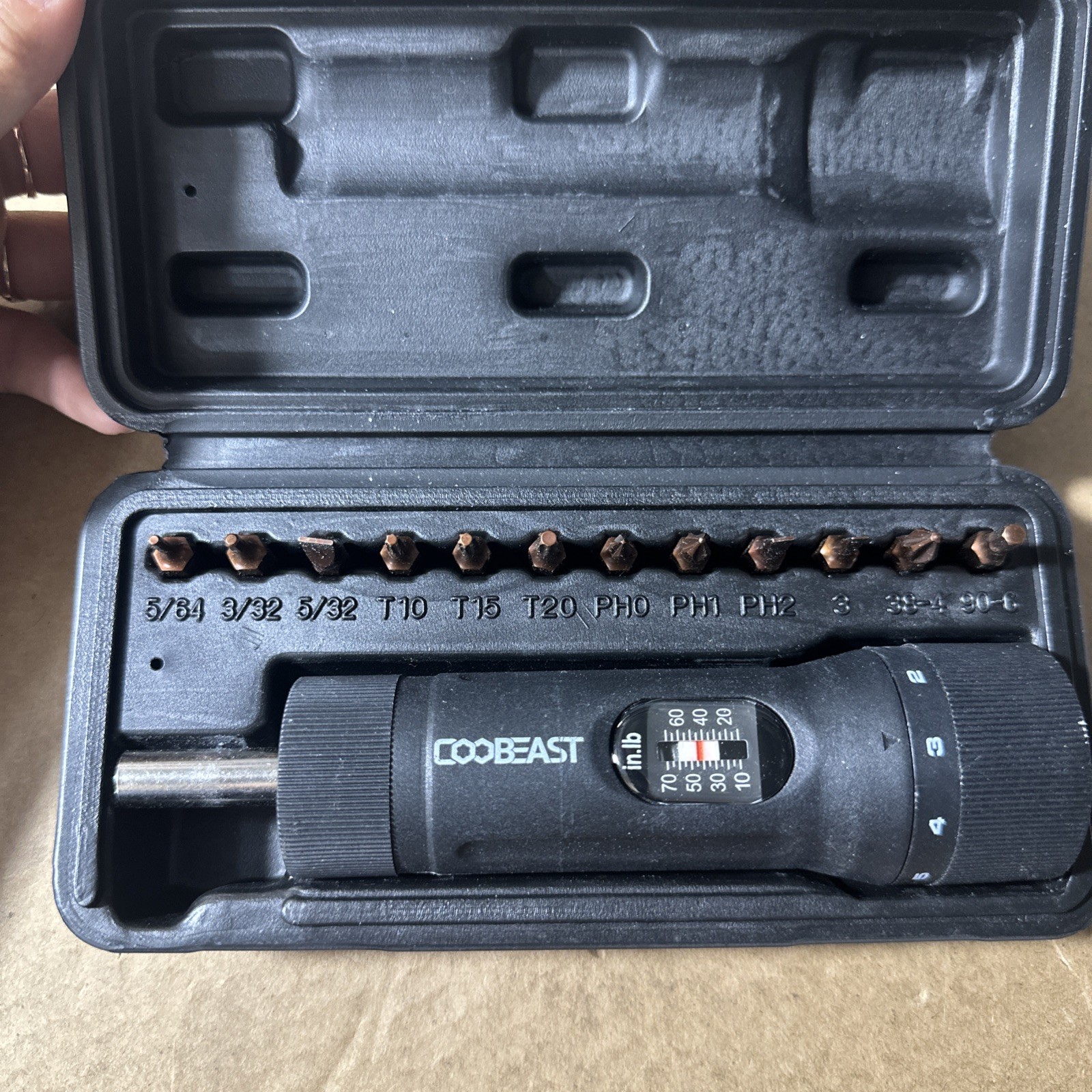 Coobeast 13-Piece Preset Torque Screwdriver Set 1/4" Drive | 10-70 in-lb w Case gallery