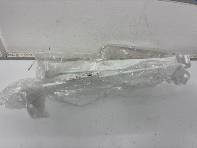 Frigidaire Refrigerator 240534901 2 Pack Door Shelf Rack Bars New gallery