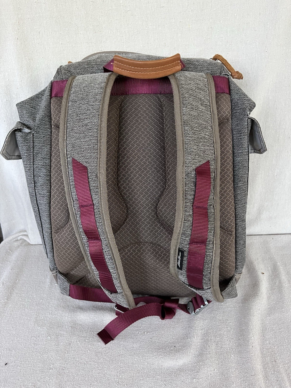 Eddie Bauer Bygone 25L Front Load Backpack READ 5