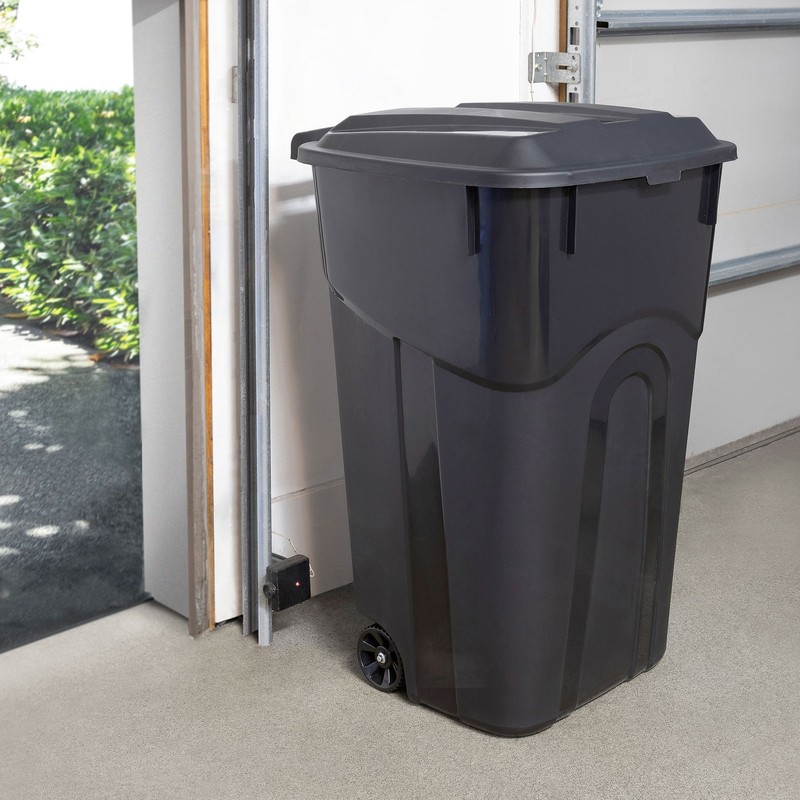 United Solutions 2 Pack Outdoor Trash Can with Lid and Wheels, 32 Gallon, Black gallery