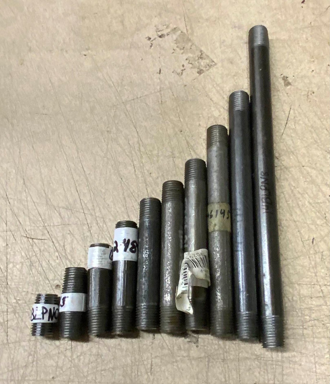 1/4" Black Pipe Nipple NPT Threaded Both Ends gallery
