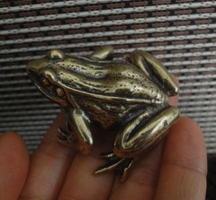 Vintage Style Solid Brass Copper Frog Figurine Statue Knick Knacks
