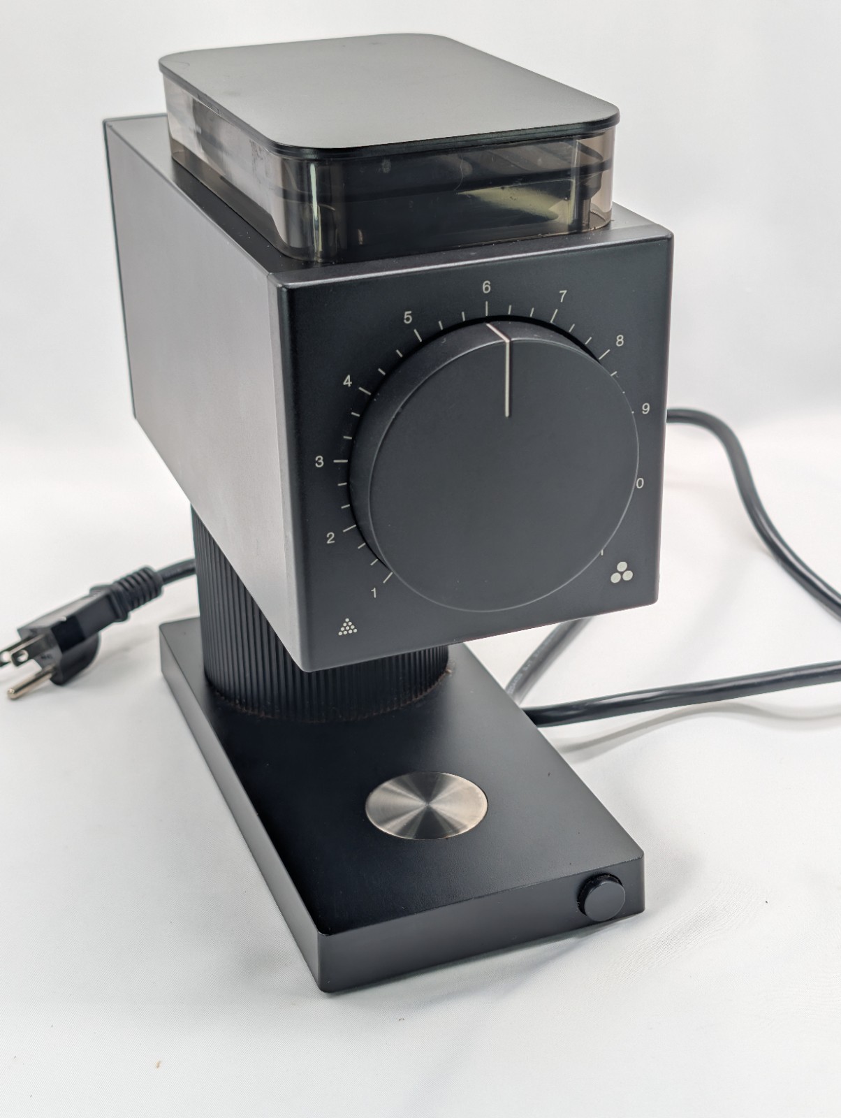 Fellow Ode Gen 1 Coffee Grinder BGAAUS Matte Black. No Magnetic Catch Cup gallery