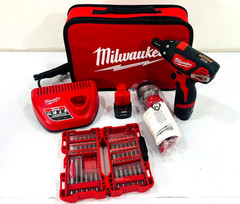Milwaukee M12 2-Tool Combo Kit with Bit Set 2482-22