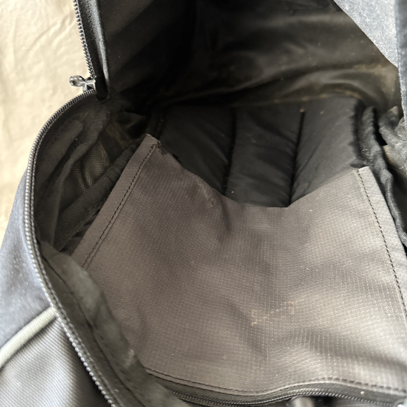 Eagle Creek Black Compact Backpack Day Pack Travel Packable 5