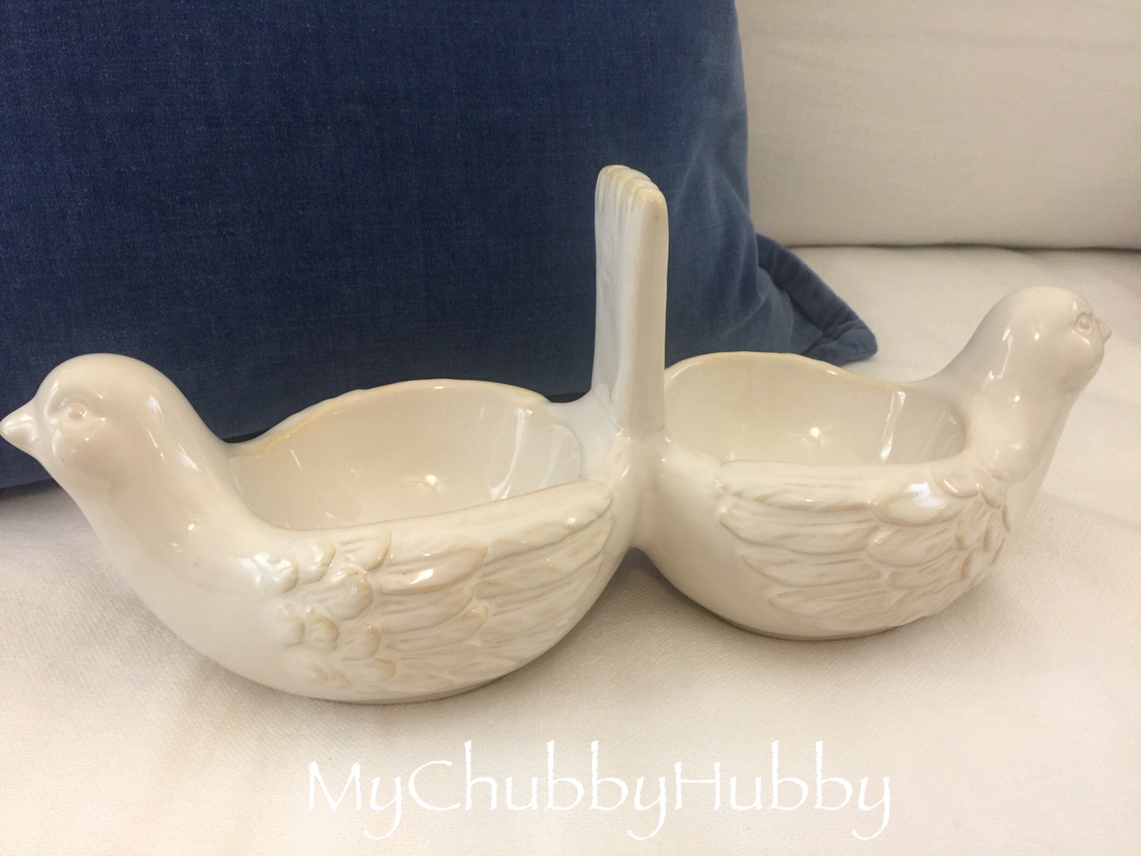NWOT Pottery Barn ~2 TURTLE DOVES~ Snack BOWL ~12 DAYS OF CHRISTMAS~ Rare!! gallery