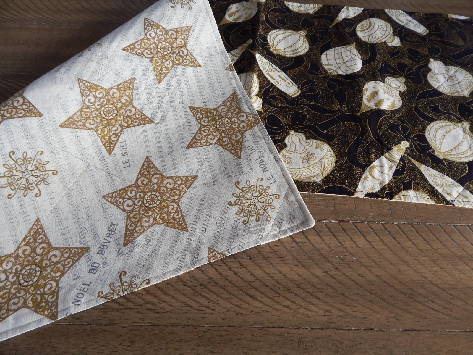HANDCRAFTED REVERSIBLE QUILTED 42" LONG "ORNAMENTS ON BLACK" TABLERUNNER gallery