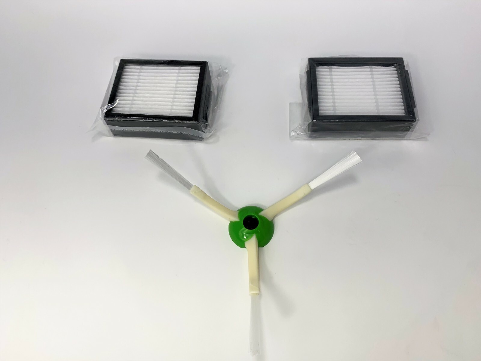 Authentic Roomba e5 e6 i3 i4 i5 i6 i7 i7+ i8 j7 Side Brush + 2 Filters irobot gallery