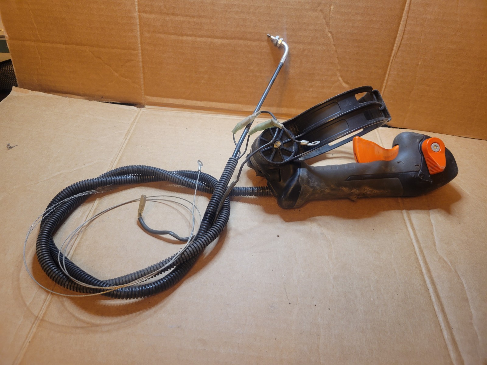 USED GENUINE TUBE MOUNT THROTTLE CONTROL ECHO PB-7910T P021054600 V043001230 gallery