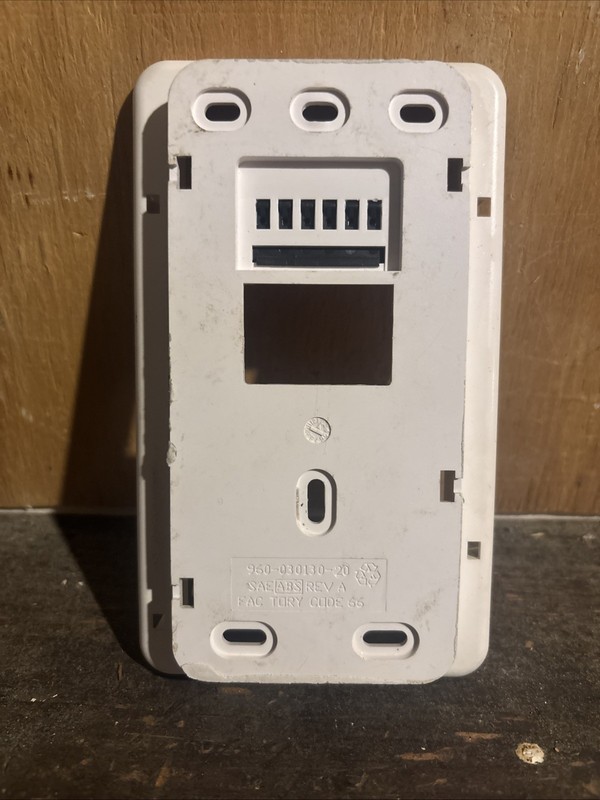 Carrier Infinity SYSTXCCUID01 Digital Programmable Thermostat gallery