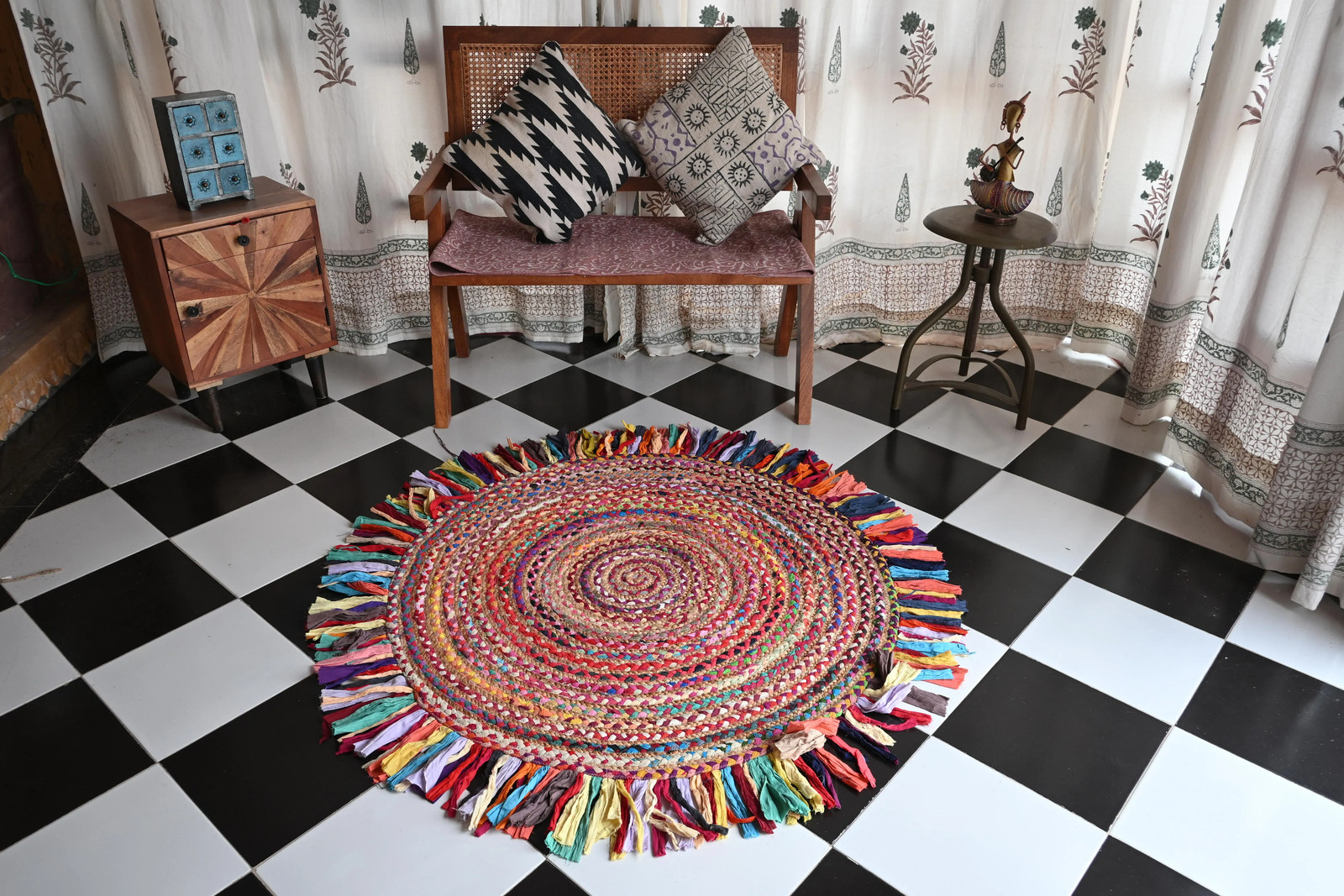 Rugmoda Jute Multicolor Braided 4x4 ft Round Living Room Area Rug Bohemian Decor gallery