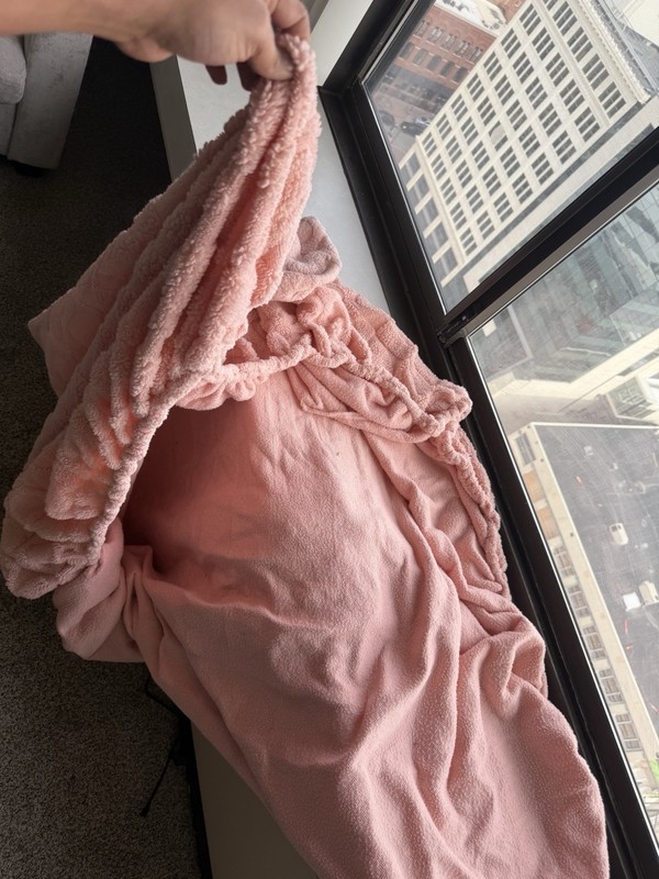 Pink Geometric Pattern Textured Rectangular Blanket Throw with No Closure gallery
