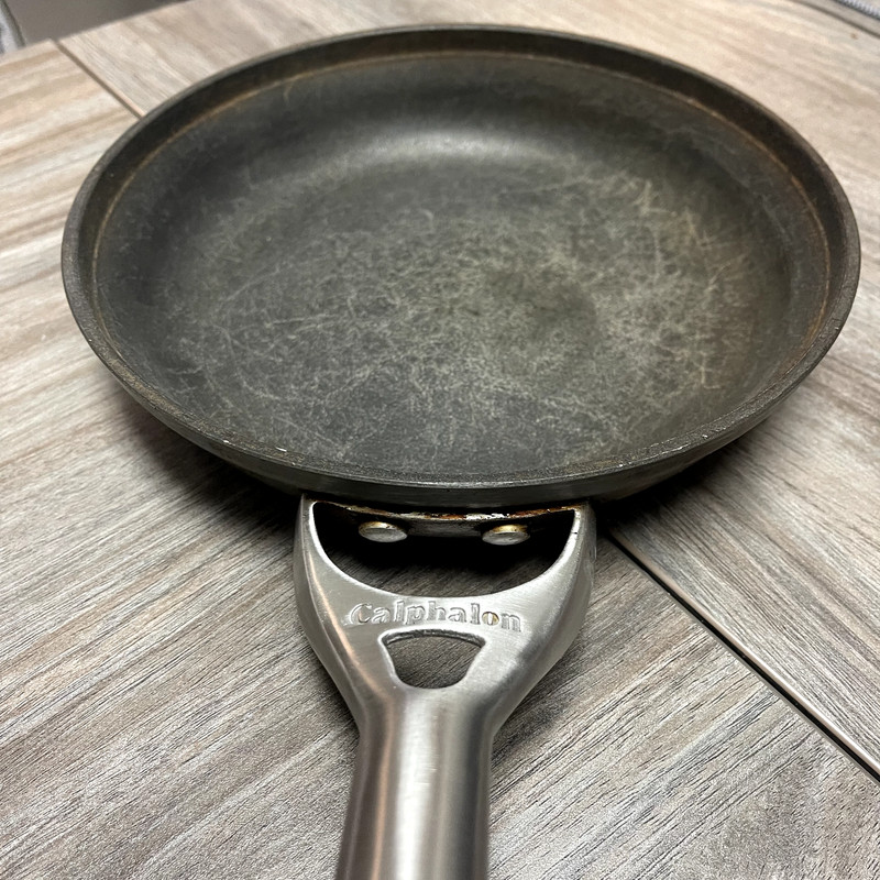 Calphalon Commercial Aluminum Anodized Cookware 10" Frying Pan Skillet 1390 R2 gallery