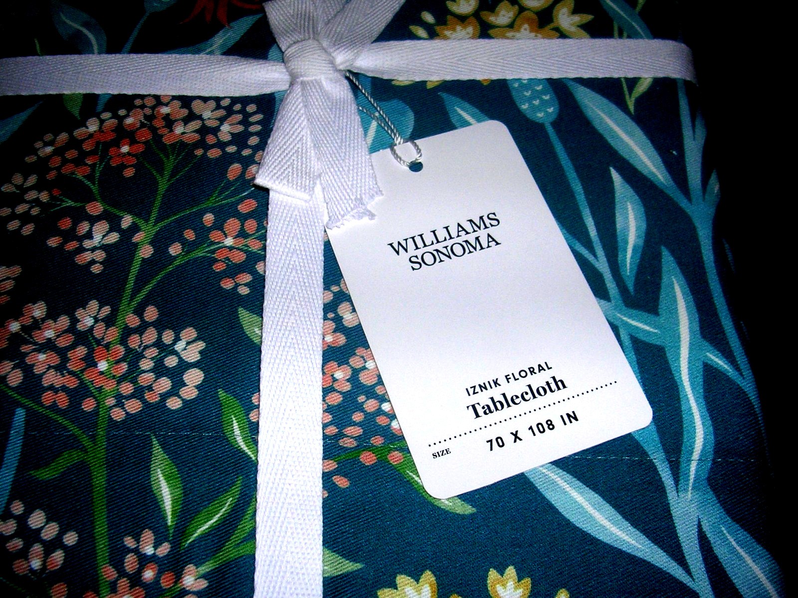 WILLIAMS SONOMA IZNIK FLORAL TABLECLOTH 100% COTTON 70X108 AQUA MULTI COLORS NWT gallery