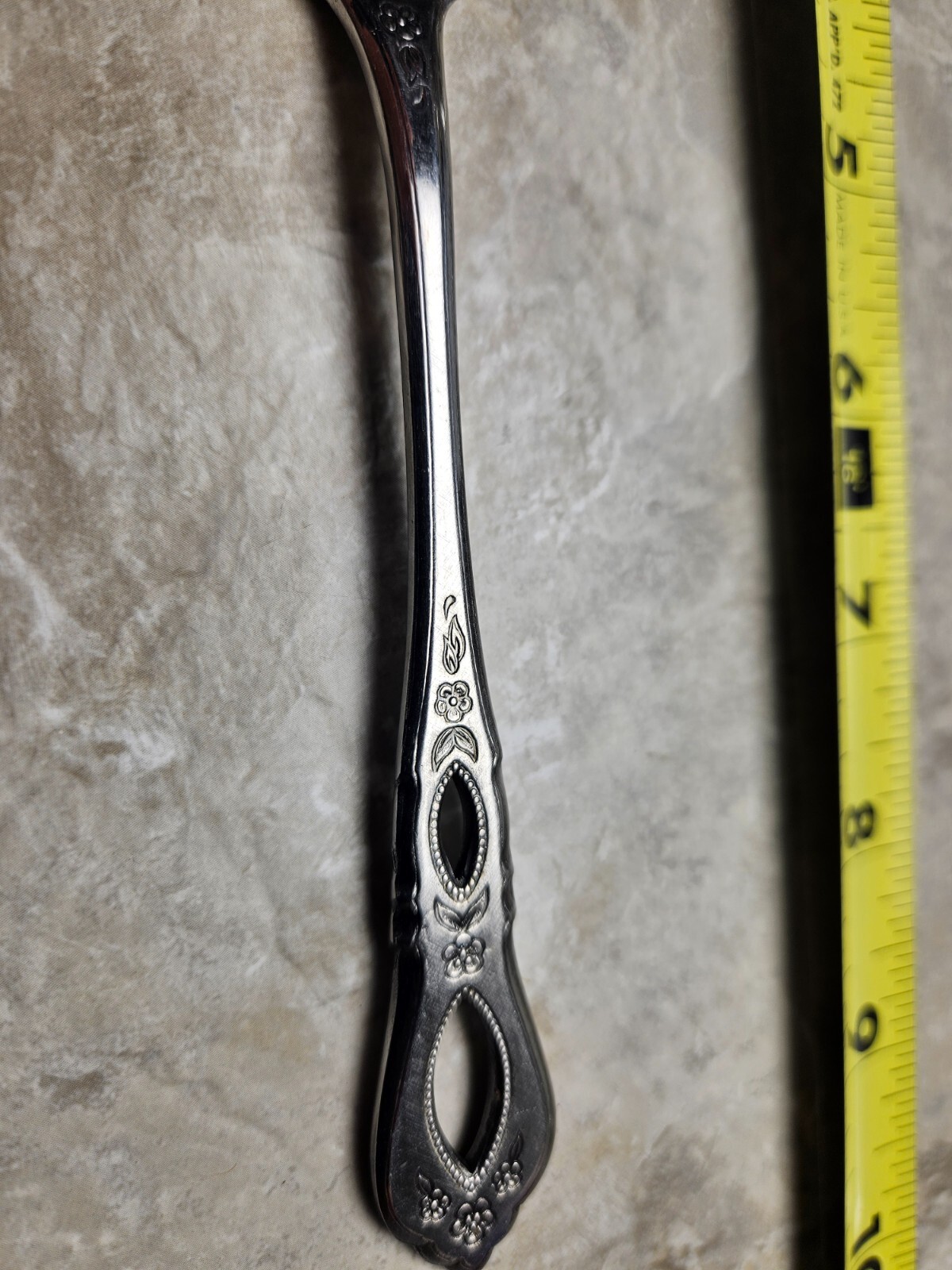 Schubert by Oneida Northland Stainless Flatware Smart Choice Knife, Fork, Spoon gallery