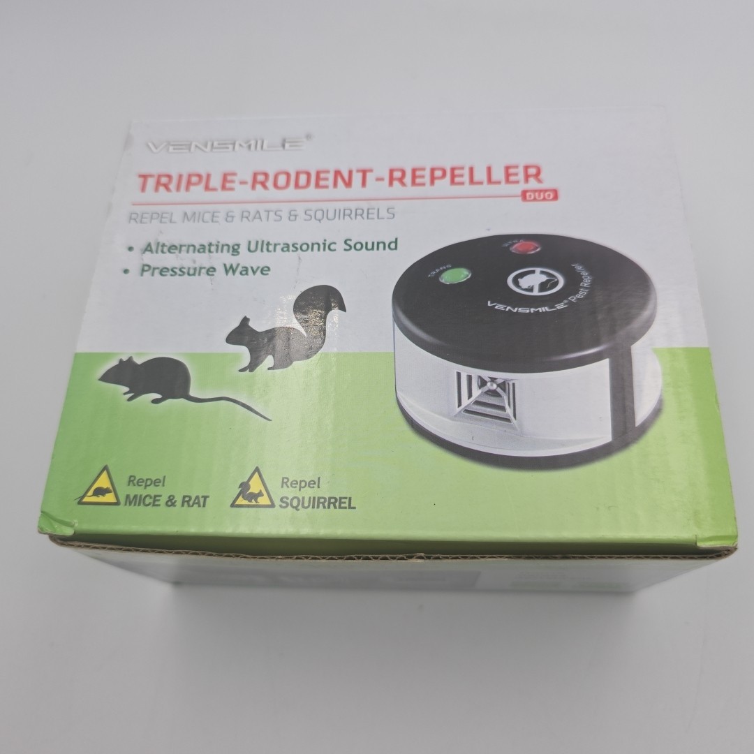 360 Ultrasonic Pest Rat Mice Squirrels Repeller Electronic Plug-in Pest Control gallery
