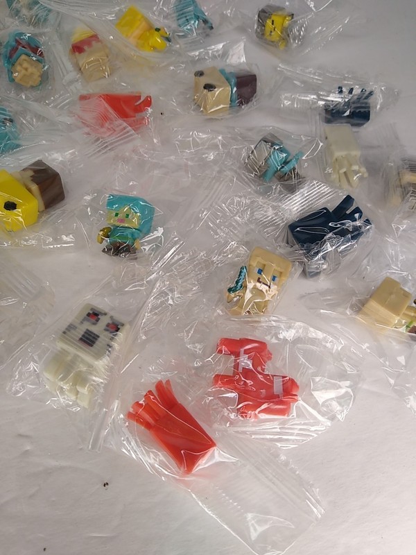 NEW Unbranded Minecraft Style Mini Action Figures 36 Piece Sealed Goodie Bag Toy gallery